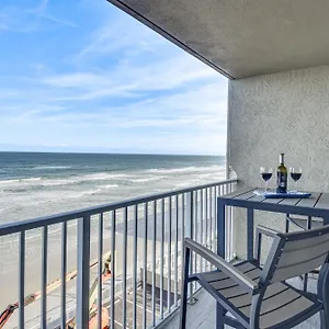 daytona-beach-retreat-pool-and-beach-access.thedaytonabeachhotels.com/